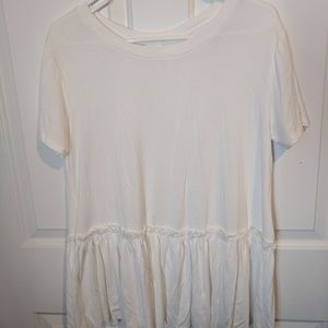 Agnes and Dora Relaxed Ruffle Tee